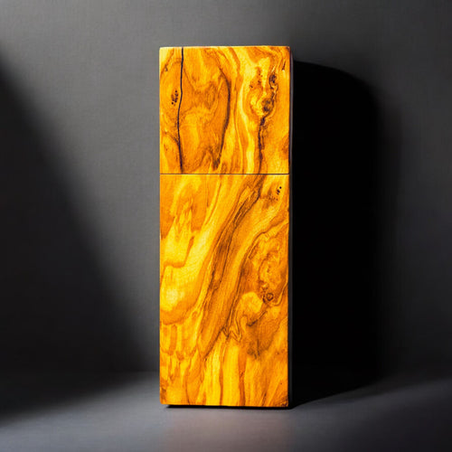 Gewürzmühle aus edlem Olivenholz