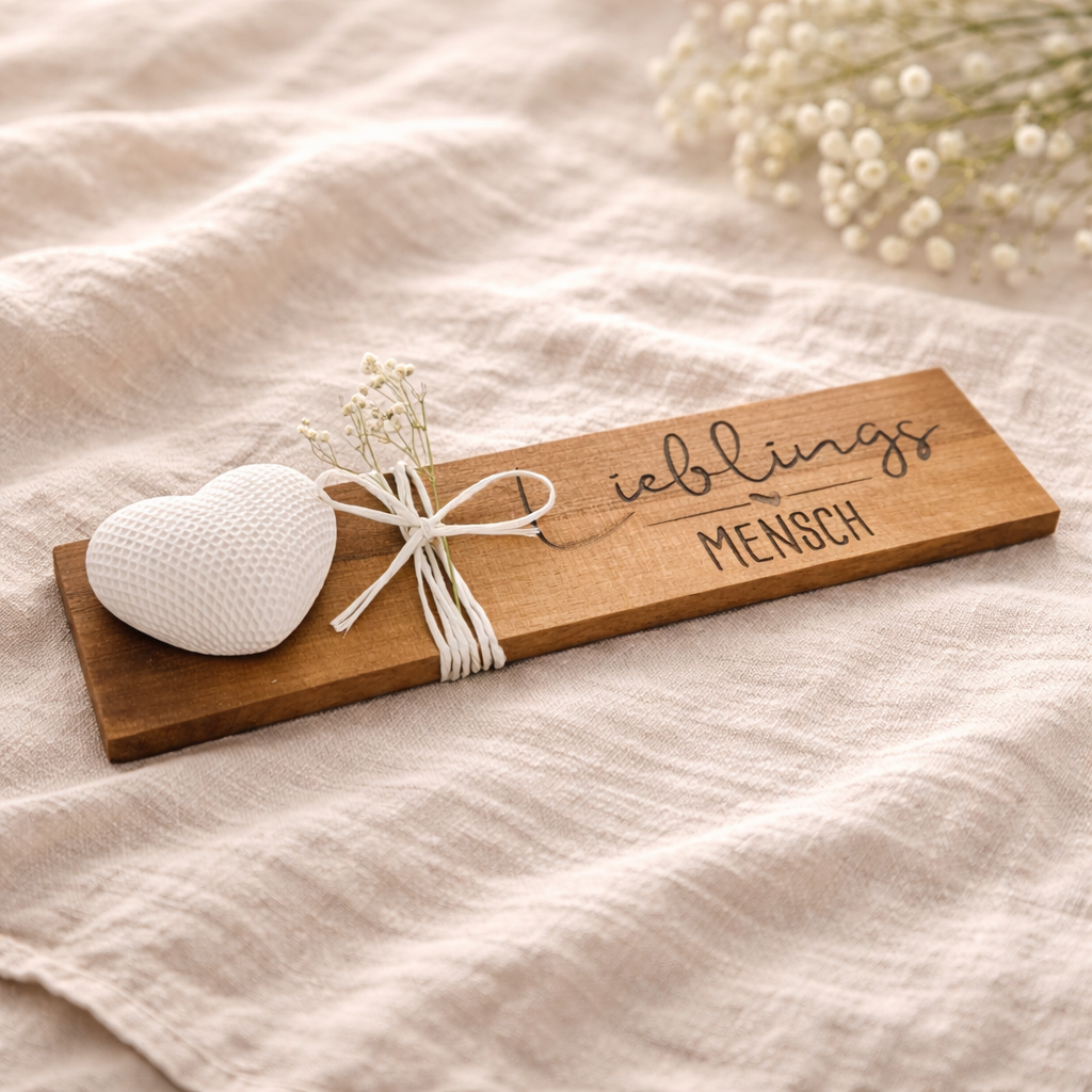 Deko-Herz aus Holz & Hydroflow – Gravur Lieblingsmensch