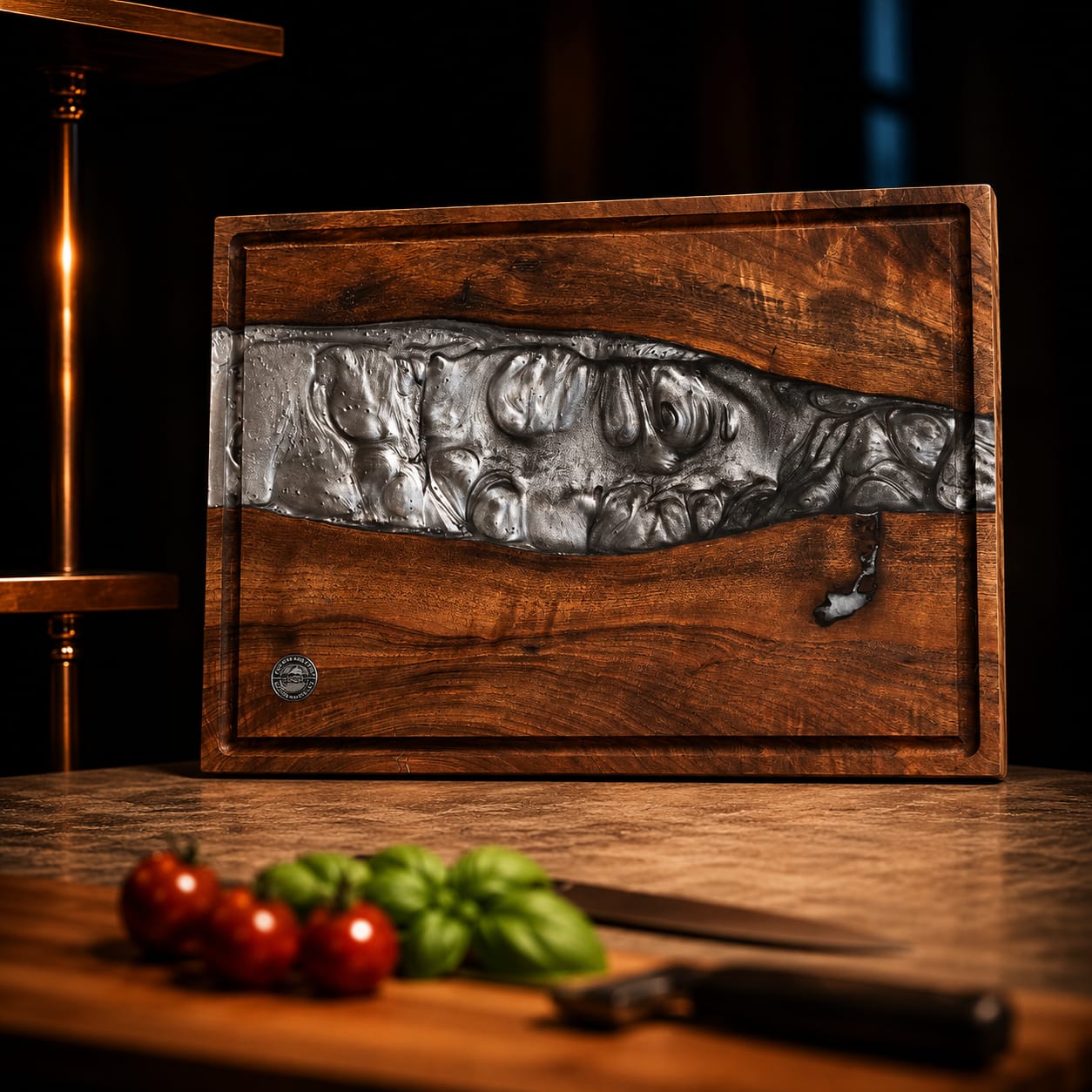 Premium Schneidebrett Nussbaum Silbergrau – 43 × 31 × 3 cm
