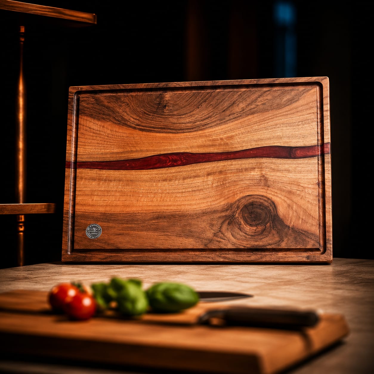 Premium Schneidebrett Nussbaum  Rot – 43 × 31 × 3 cm